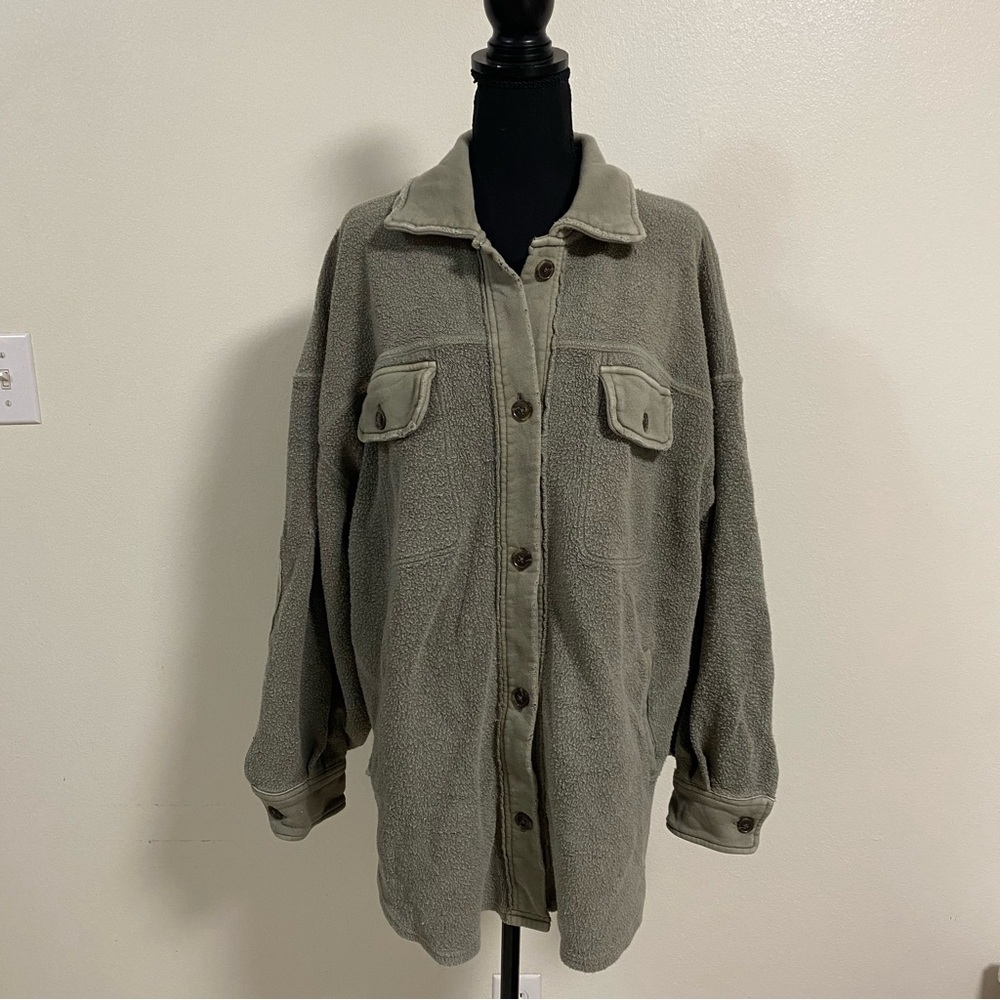 Free People Jacket Women’s Size Medium cool Moss Rudy Jacket Shacket Sweater